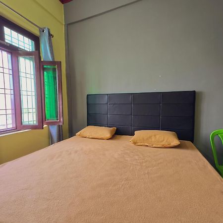 Mahi Restaurant & Guest House Алмора Екстериор снимка