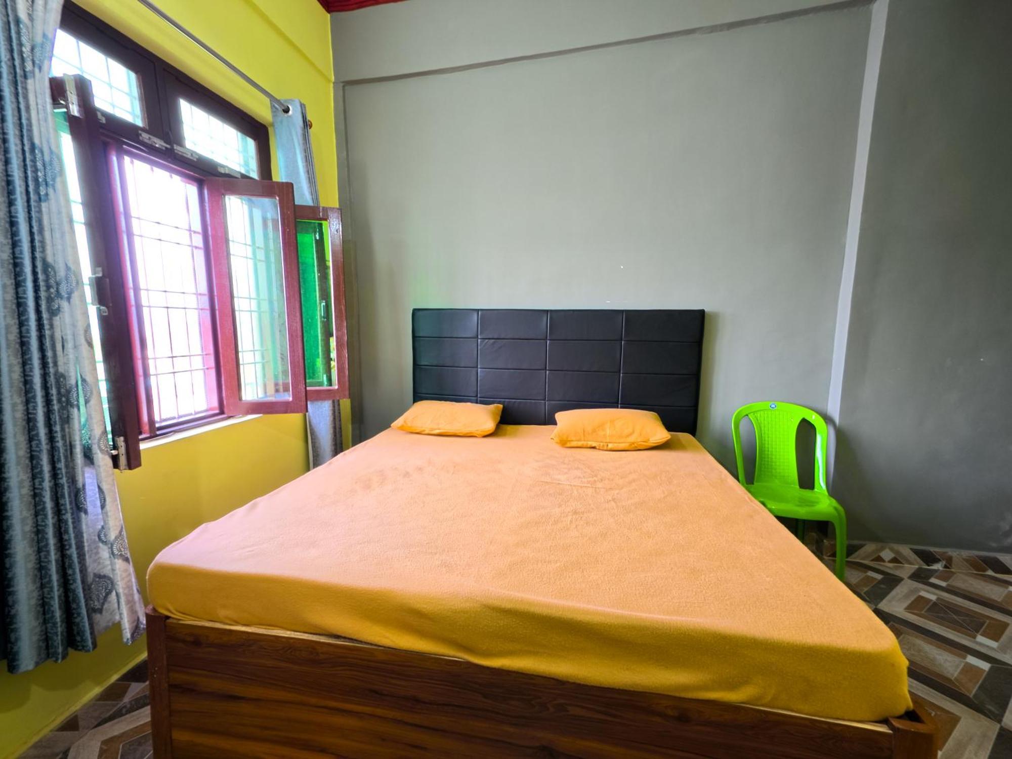 Mahi Restaurant & Guest House Алмора Екстериор снимка