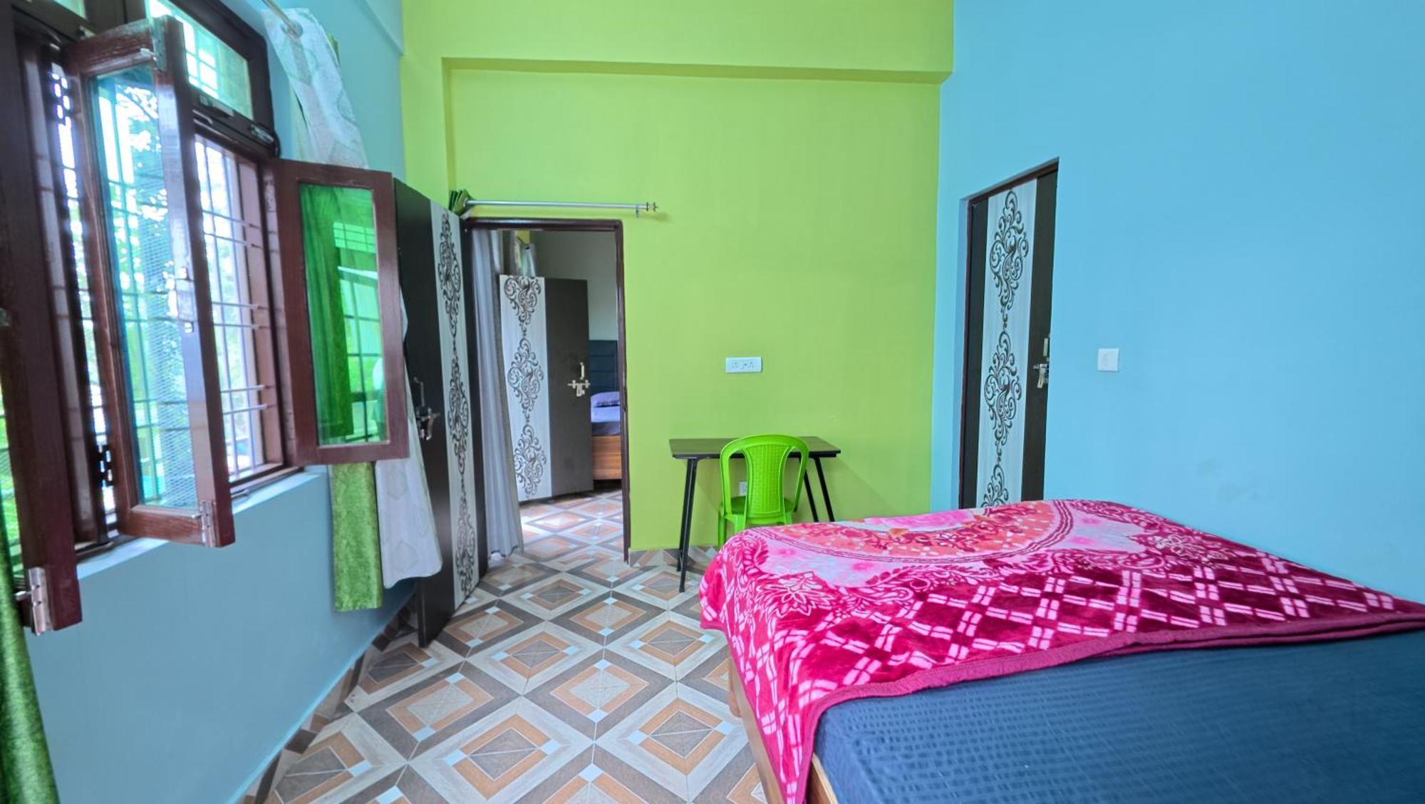 Mahi Restaurant & Guest House Алмора Екстериор снимка